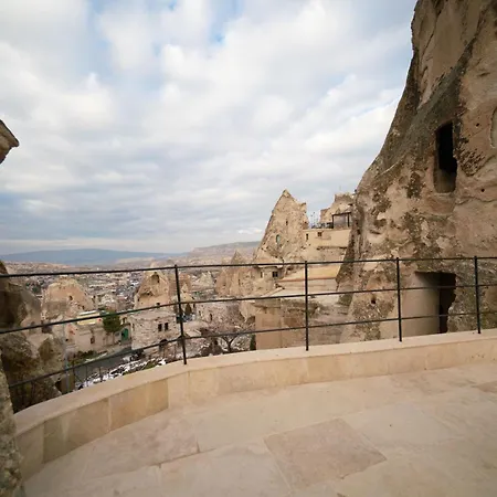 Zeus Cave Гореме