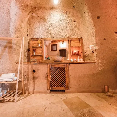 Zeus Cave فندق مبيت وإفطار 3*