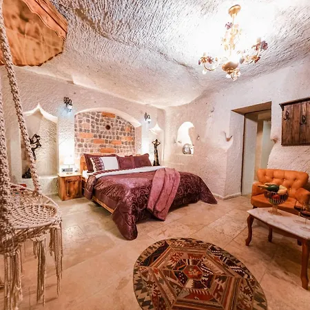 Zeus Cave فندق مبيت وإفطار غوريمِيه