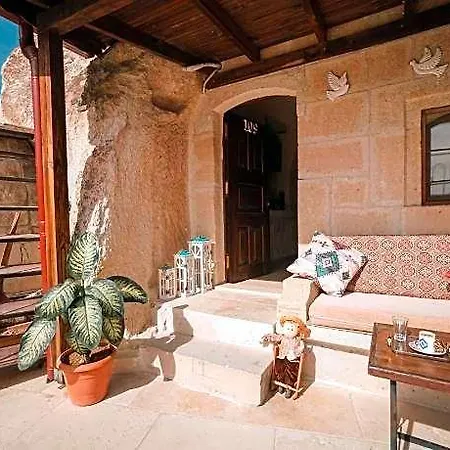 Zeus Cave Bed & Breakfast