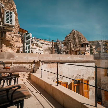 Zeus Cave Couette-café Göreme