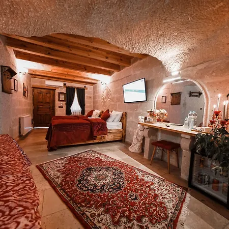 Zeus Cave Göreme