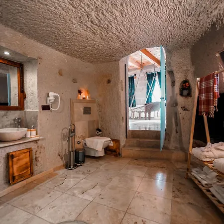 Zeus Cave Couette-café Göreme