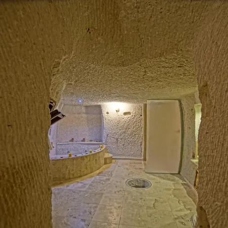 Zeus Cave Bed & Breakfast 4*