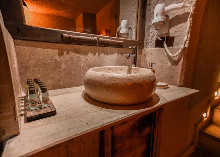 Zeus Cave Bed and breakfast